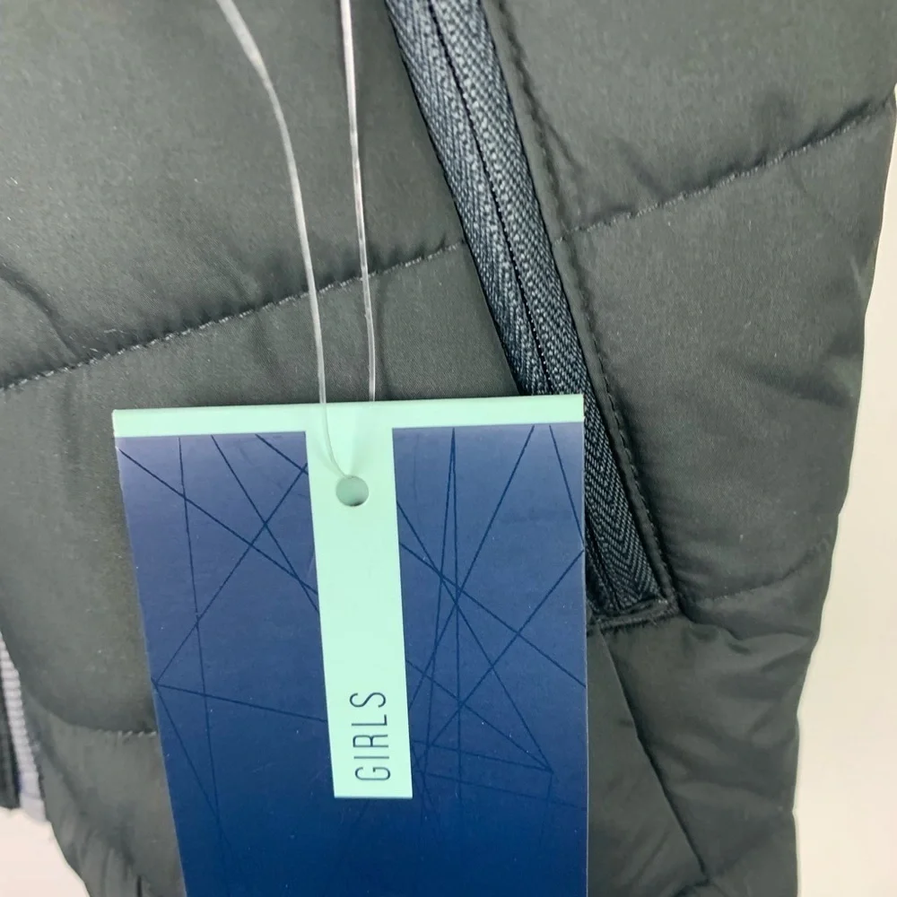 Girls XS DSG Insulated Winter Puffer Cost Jacket Hooded Black 6 - 8 years